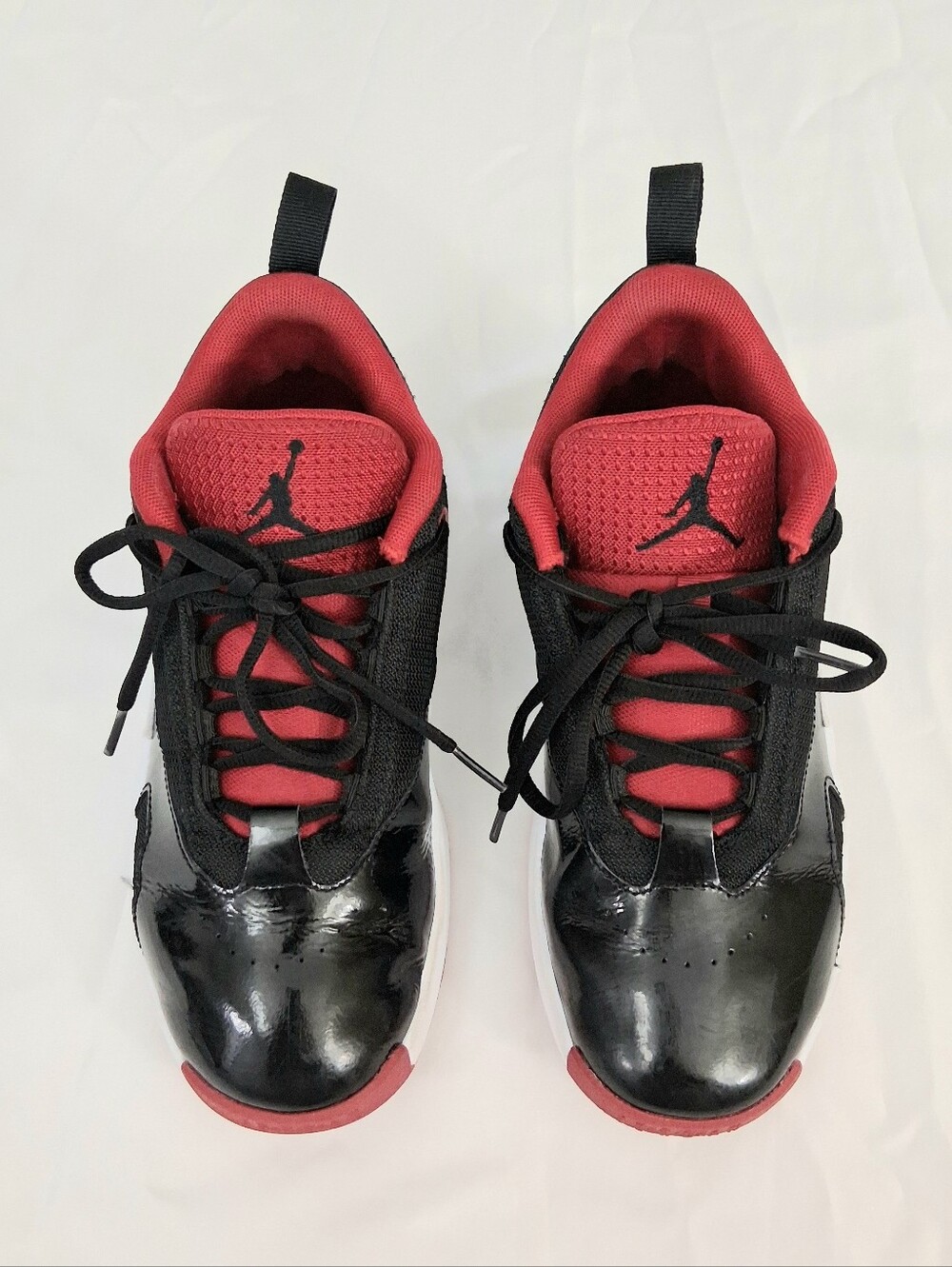 Nike Air Jordan Max Aura 5 Bred Sneakers Kids 5.5Y